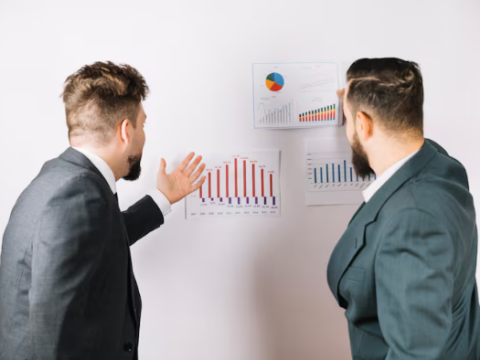 Choose Between Active and Passive Investing