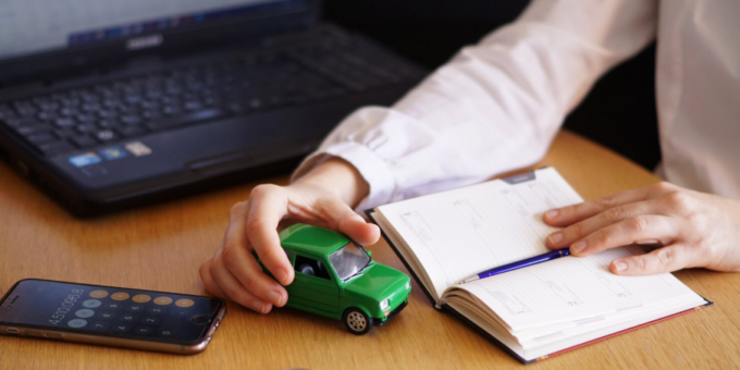 How to Save Money for Big Goals (Car, House, Travel)