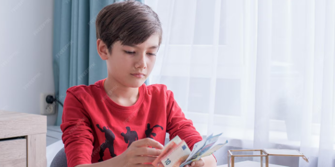 How to Manage Money Smartly in Your 20s